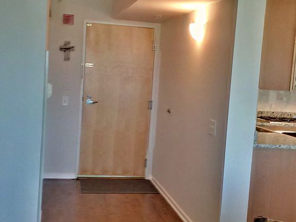 4th image of 9725 Woods Dr Unit 504