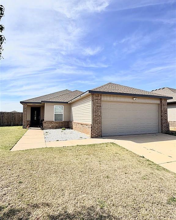 1st image of 1801 Hannah Ln