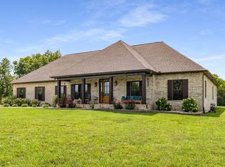 3880 Murray Kittrell Rd, Readyville, TN 37149