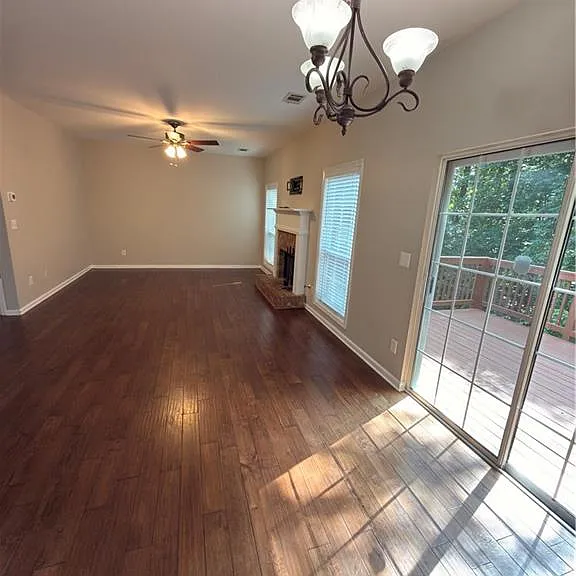 5706 Amberside Ln — Photo 12
