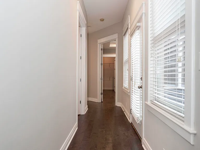 9506 Gerardia Ln — Photo 36