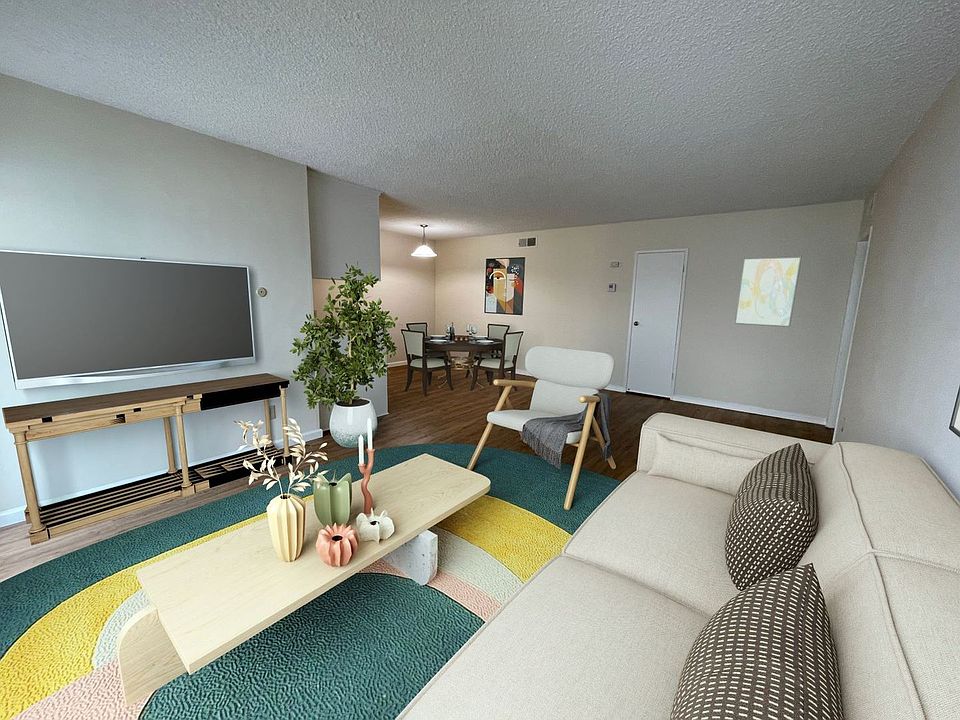 1st image of 529 N Adams St #9