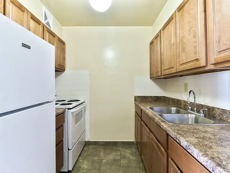 20 Carabob Ct — Photo 19
