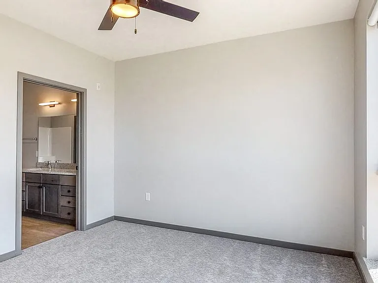 Shine (C2) 2 bedroom - Slate finish