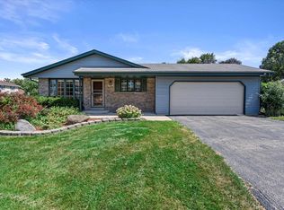 1801 Elliot Dr, Union Grove, WI 53182