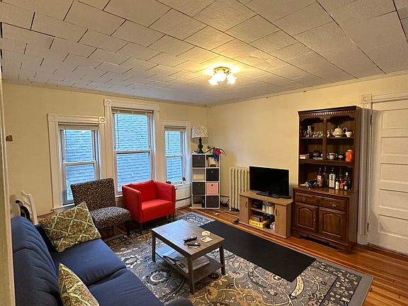 3rd image of 50 Brainerd Rd #503