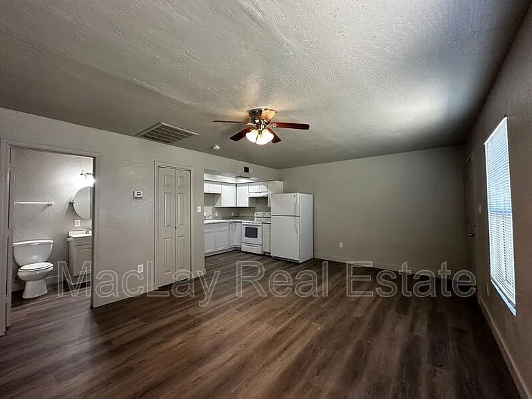1421 E Fillmore St #4 — Photo 19