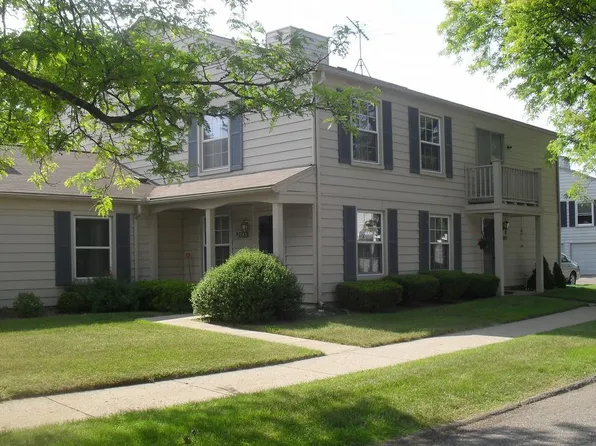 2943 Rockford Ct #A, Lake Orion, MI 48360