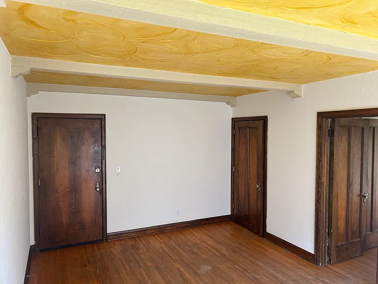3519 Emerson Ave S #103 — Photo 3