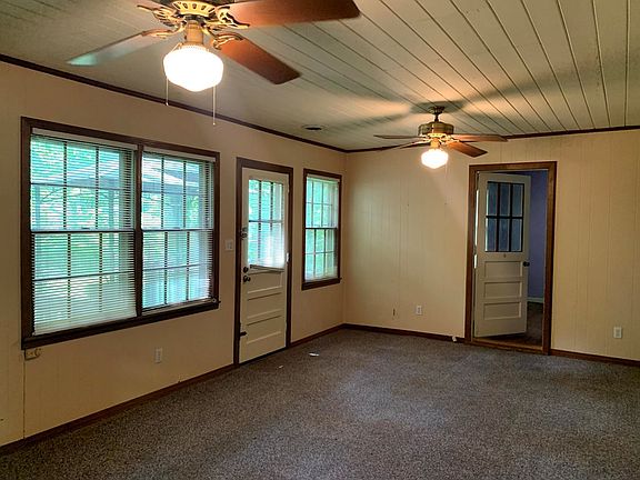 3rd image of 2355 McBurney Dr