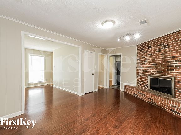 2nd image of 2493 Tarbet Dr