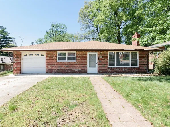 2105 Brown Rd, Saint Louis, MO 63114