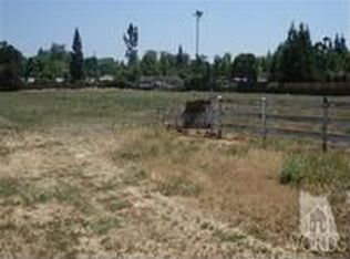 5690 N Forkner Ave, Fresno, CA 93711