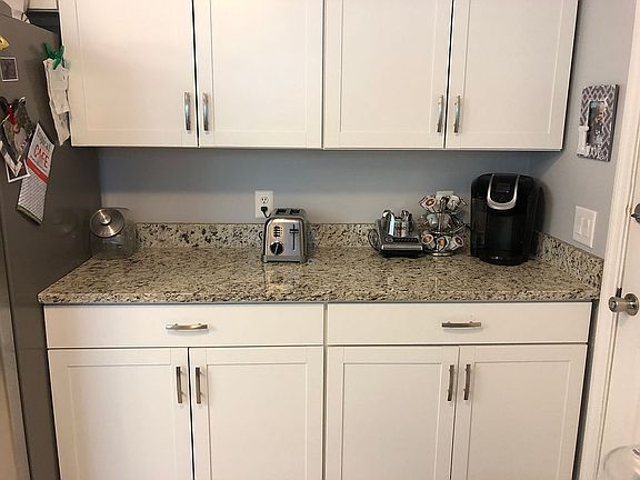3rd image of 3278 Morningdale Dr
