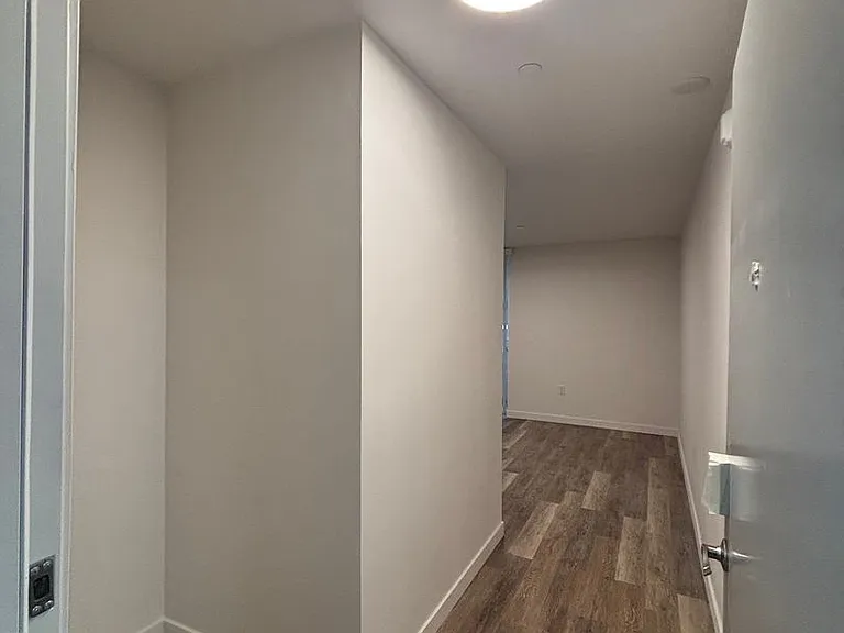 Bode Luna Park - 6 weeks Free & $99 Security Deposit OAC — Photo 21