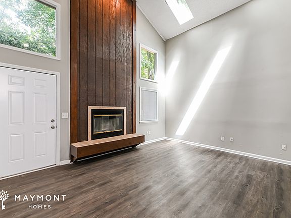 4th image of 505 Fairington Dr