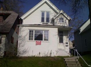3114 N Newhall St, Milwaukee, WI 53211