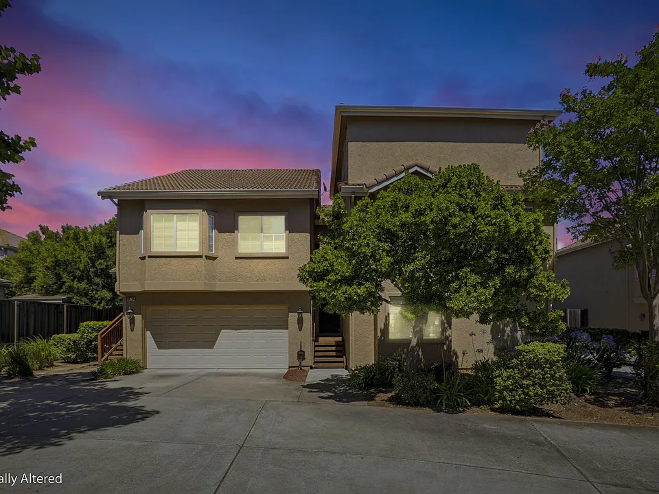16752 San Luis Way