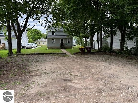 5th image of 1004 S Kinney Ave