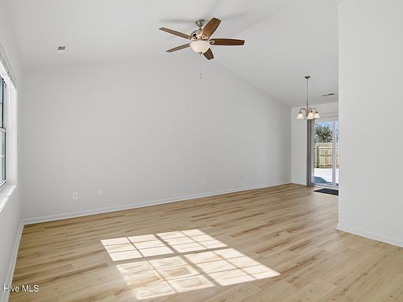 5th image of 3309 Needle Rush Court