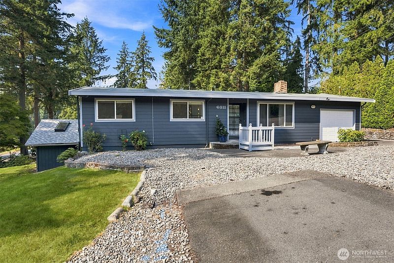 3rd image of 6811 82nd Street SW