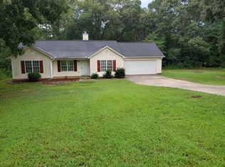 40 Lake Pines Ct, Covington, GA 30014