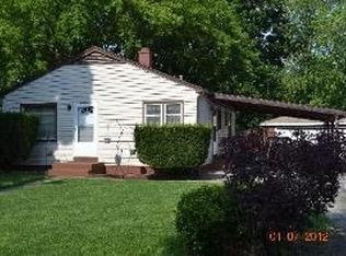 1020 Mary Ave, Winthrop Harbor, IL 60096