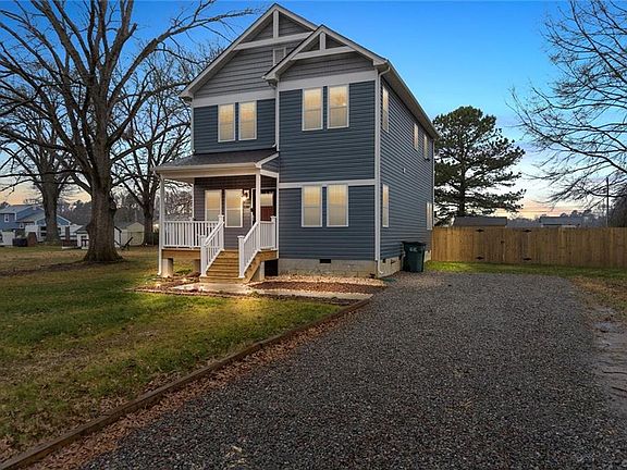 2nd image of 130 Liberty Ave