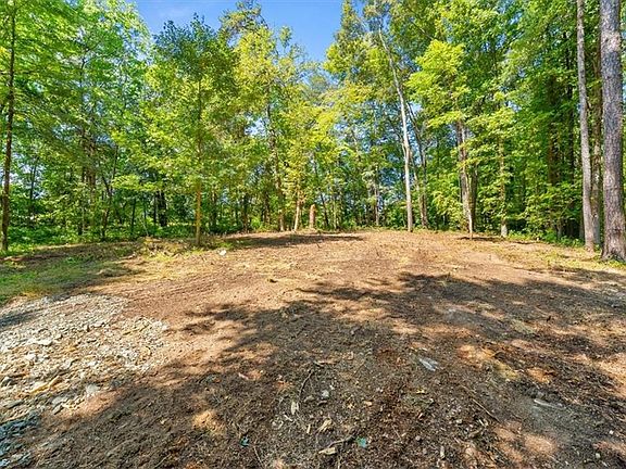 4th image of 5833 Thacker Dairy Rd