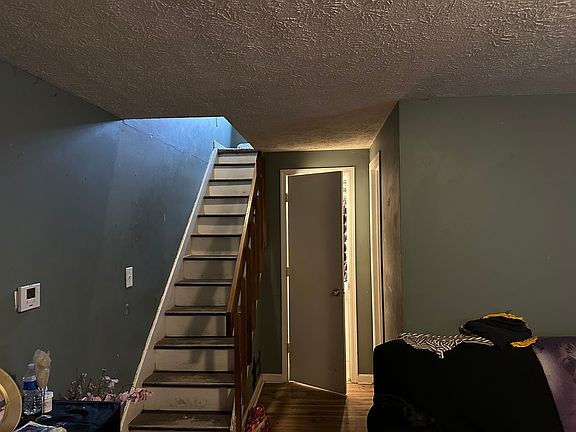 4th image of 604 Waldemere Ave
