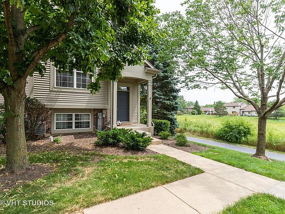 2nd image of 1033 Ellsworth Dr