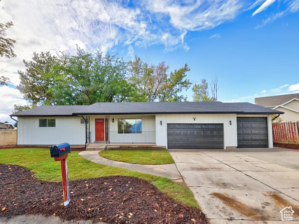 8012 S Bueno Vista Dr, West Jordan, UT 84088