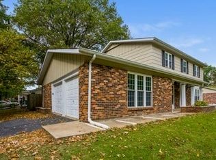 5485 Fireleaf Dr, Saint Louis, MO
