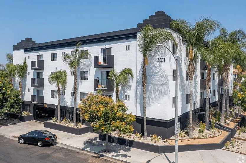 301 North Alvarado Street — Photo 3