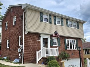 251 Old Clairton Rd, Clairton, PA 15025