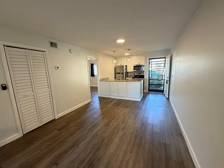 4508 S Oak Dr #T91 — Photo 4