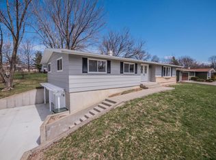 1311 Woody Ave, Moberly, MO 65270