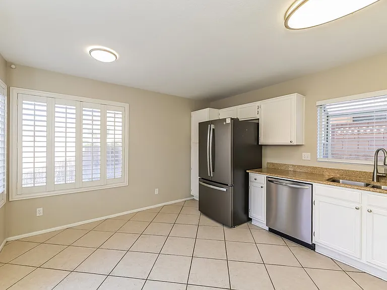52 Quiet Desert Ln — Photo 8