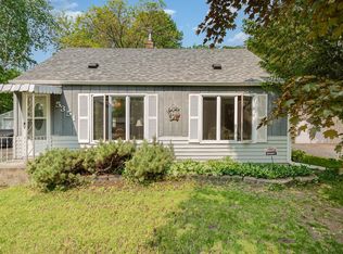 5351 Raymond Ave, Mounds View, MN 55112