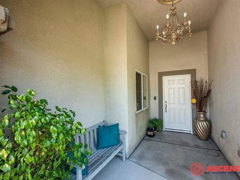 7217 Espiritu Santo Dr — Photo 2