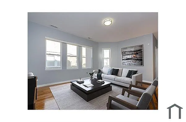 Building Photo - 7660 S Essex Ave #3