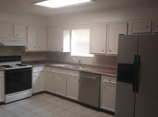 2940 Willow Pl, Beaumont, TX 77707