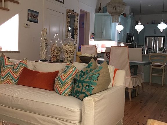 2nd image of 405 Sailhouse Way