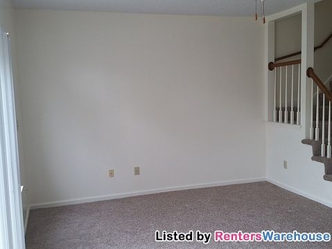 4th image of 3219 Forest Green Dr