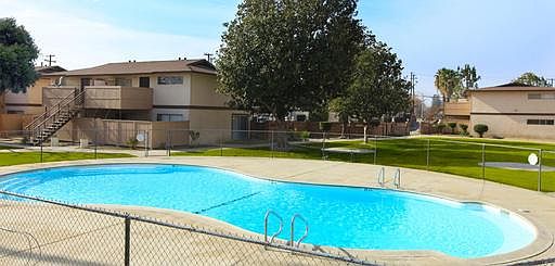 2nd image of 420 S Real Rd APT 2C