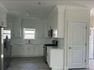 25 Knesel St FLOOR 2, Staten Island, NY 10309