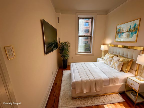 4th image of 515 W 122nd St #49