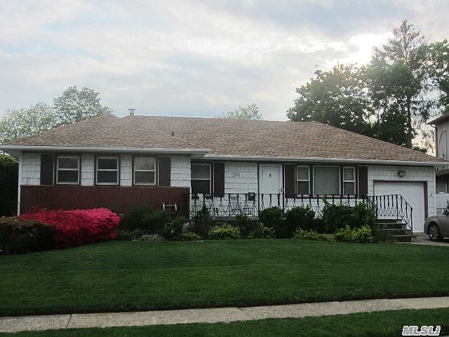 1st image of 1012 Johnston Ave