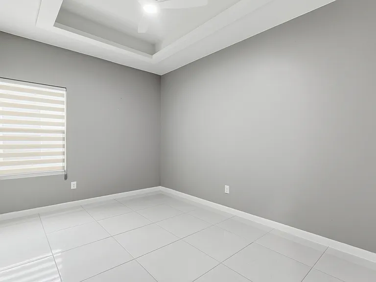 1802 W Violet Dr #2 — Photo 10