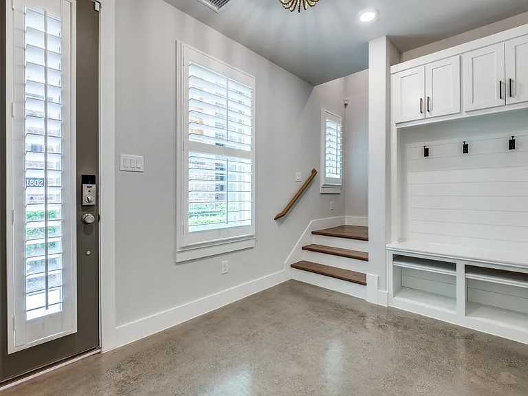 1805 Granite Falls Ct — Photo 10